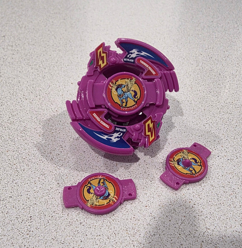 Repro Flame/Thunder Pegasus Beyblade – Jawas Junkyard