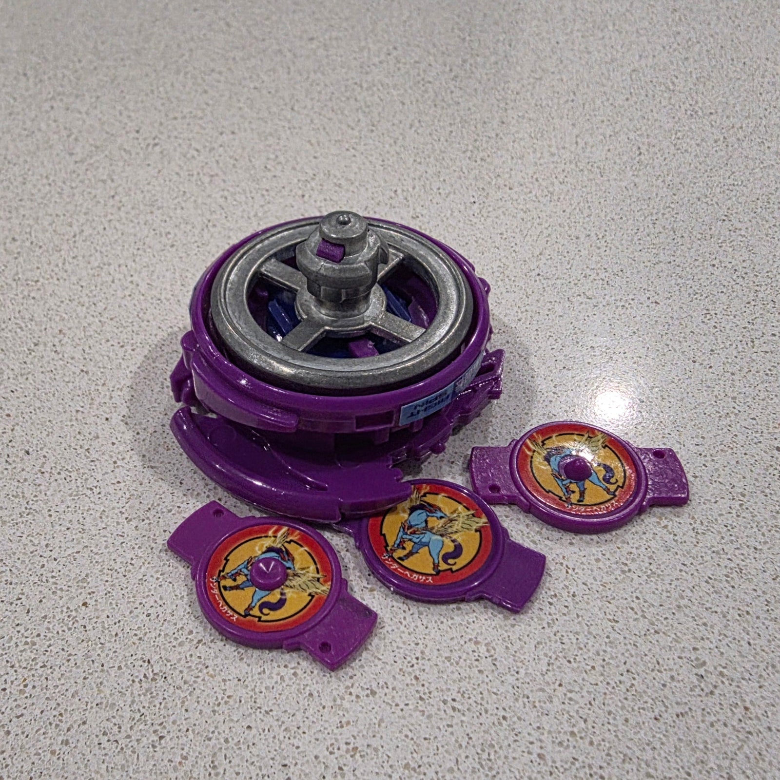 Repro Flame/Thunder Pegasus Beyblade – Jawas Junkyard Repro Flame/Thunder Pegasus Beyblade – Jawas Junkyard