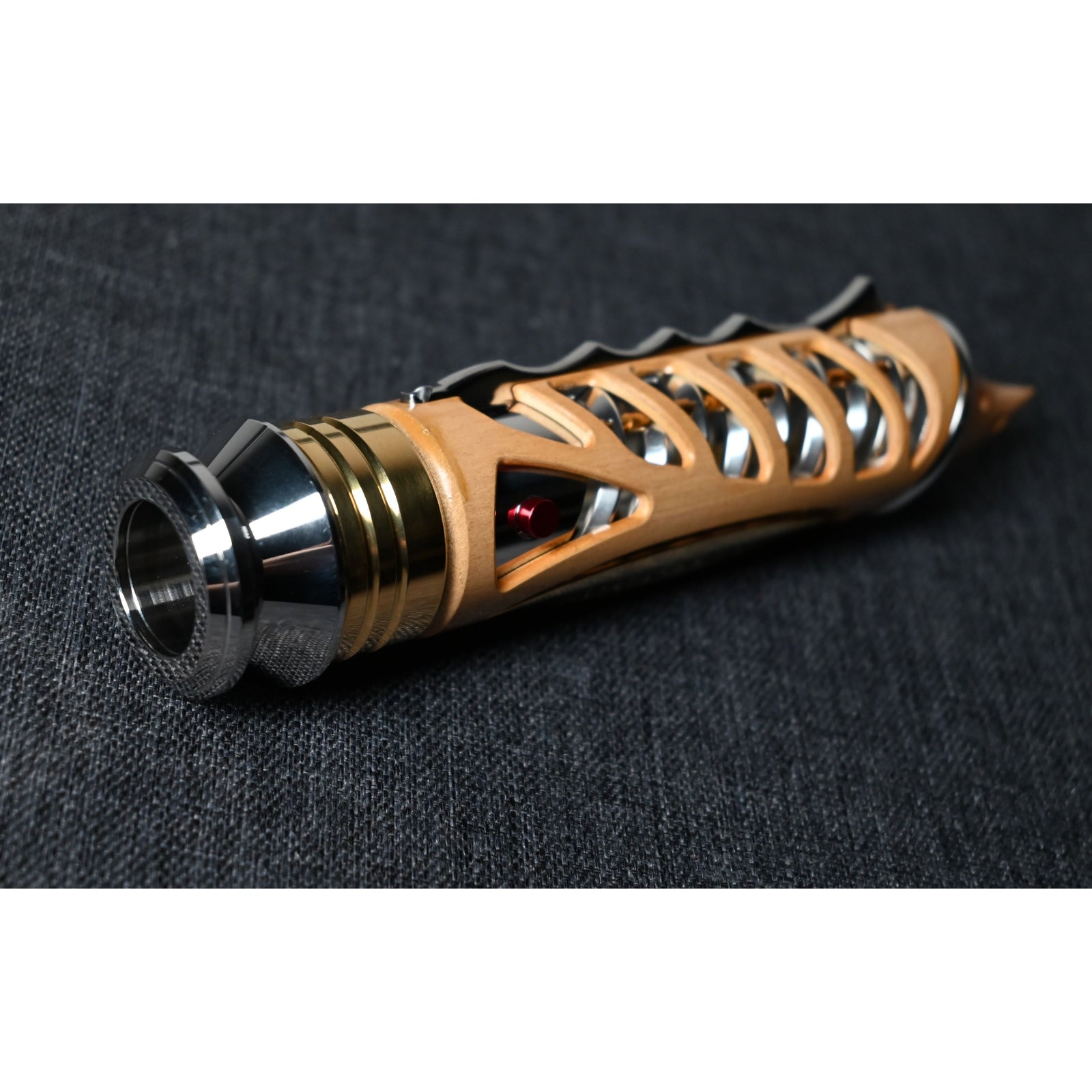 Red Harvest - Empty Hilt Jawas Junkyard Red Harvest - Empty Hilt Jawas Junkyard